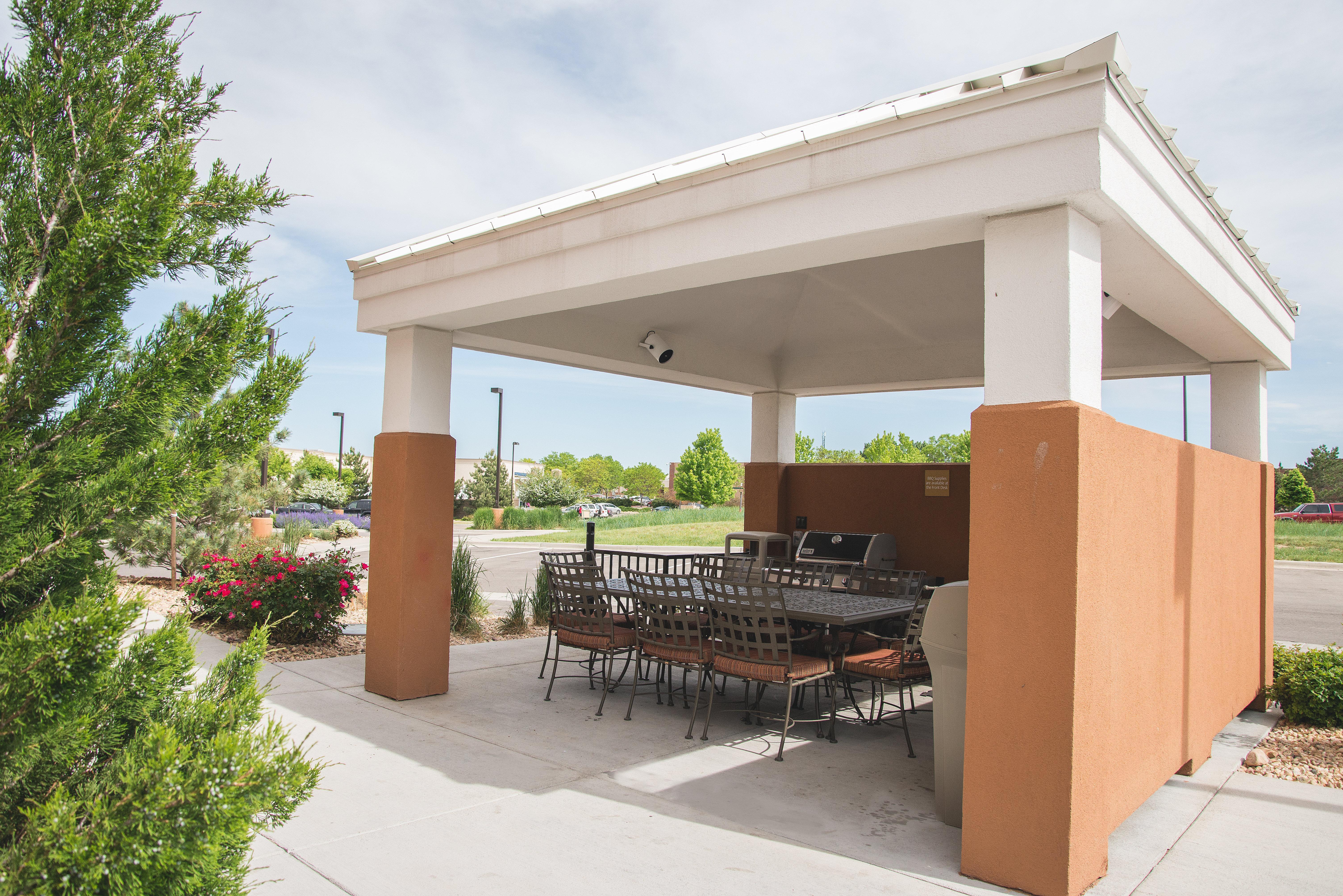 Candlewood Suites Fort Collins By Ihg Exterior photo